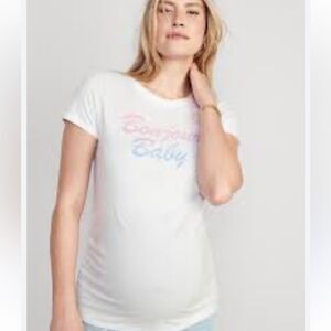 Old Navy Maternity Graphic Side-Shirred T-Shirt Size Medium